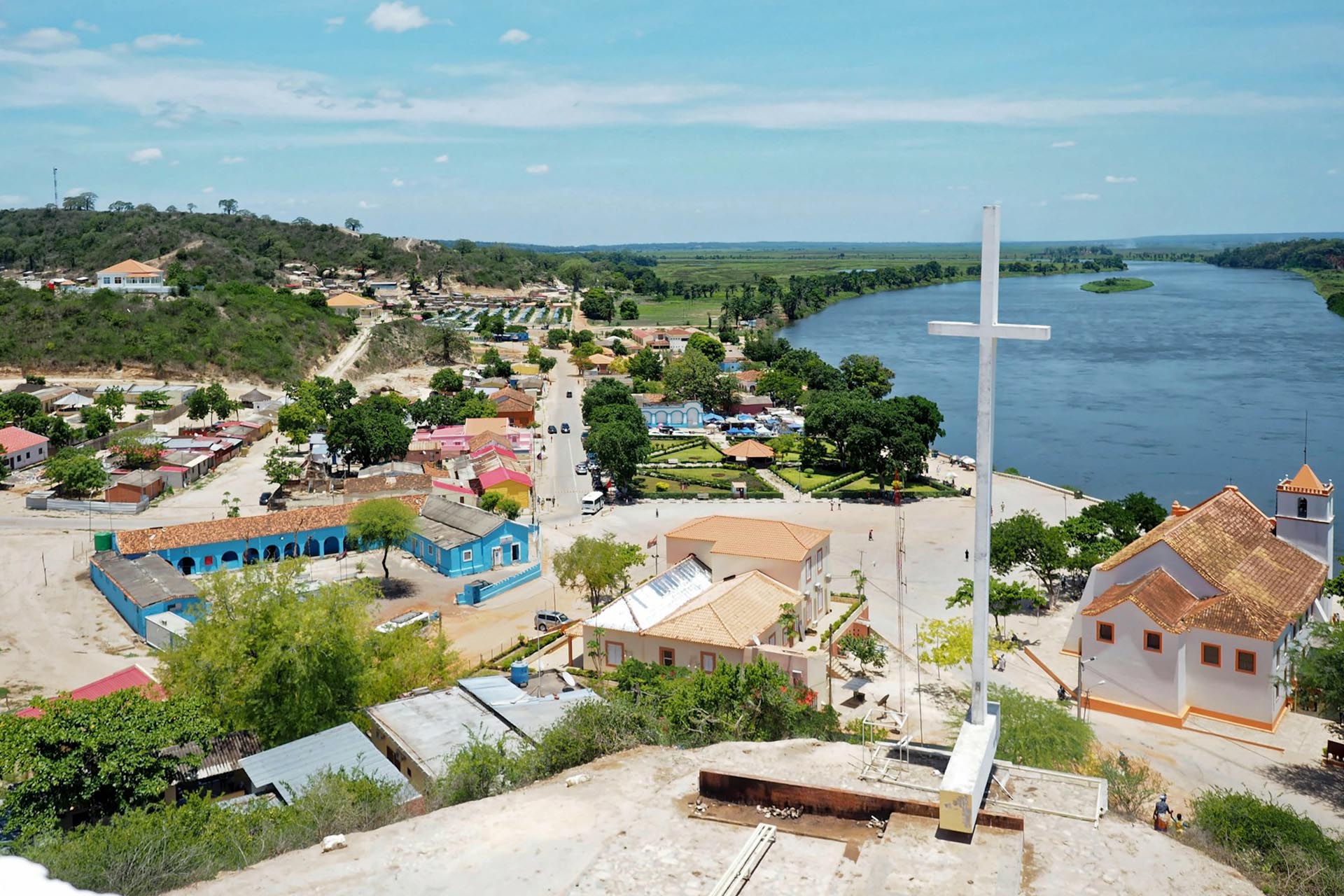 ムキシマの町並み　アンゴラの風景