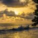 大西洋に沈む夕日　カメルーンの風景
