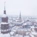 雪のリガ旧市街の風景　ラトビアの風景